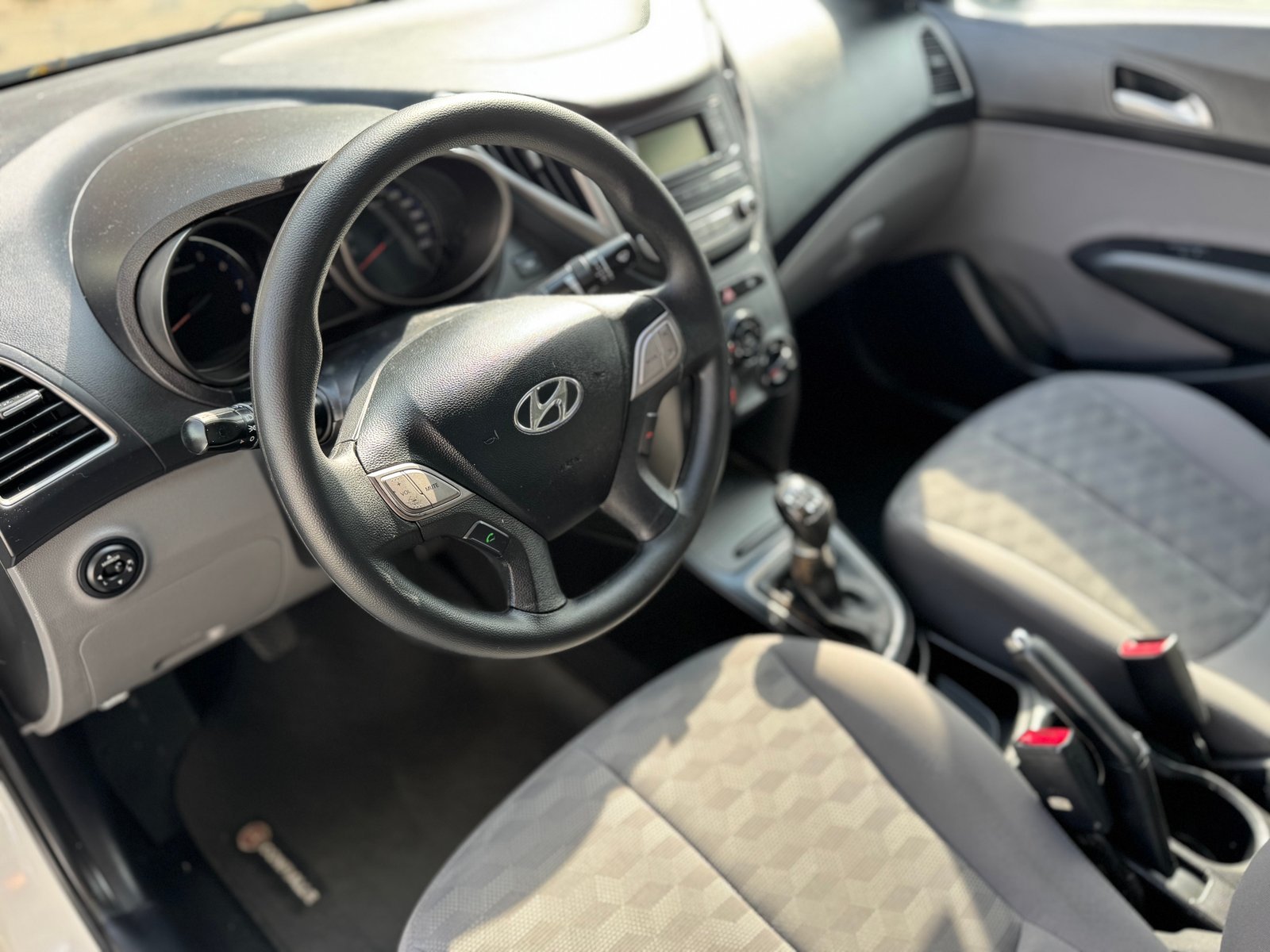 Hyundai HB20 2016 — foto 9