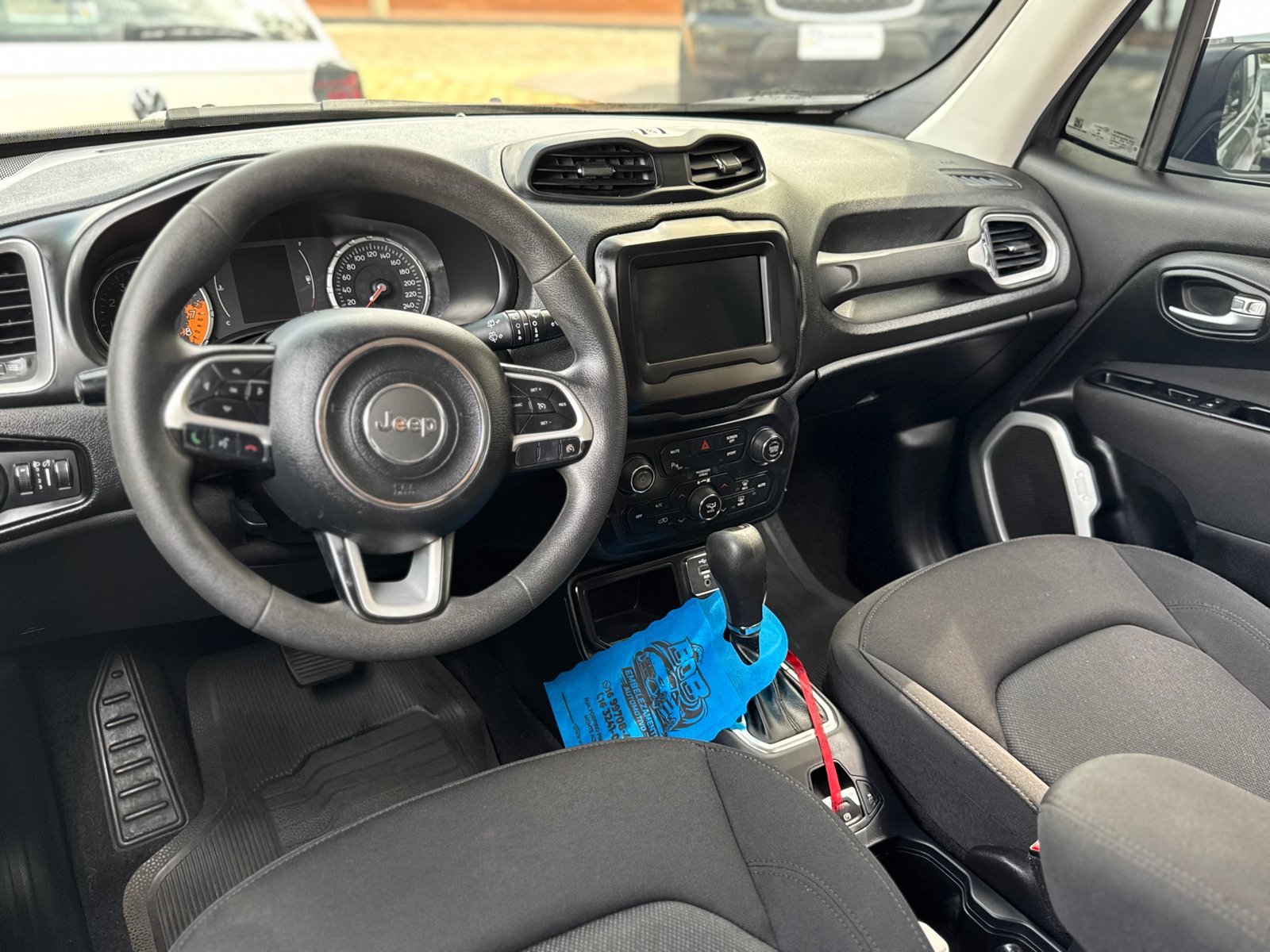 Jeep Renegade 2021 — foto 7