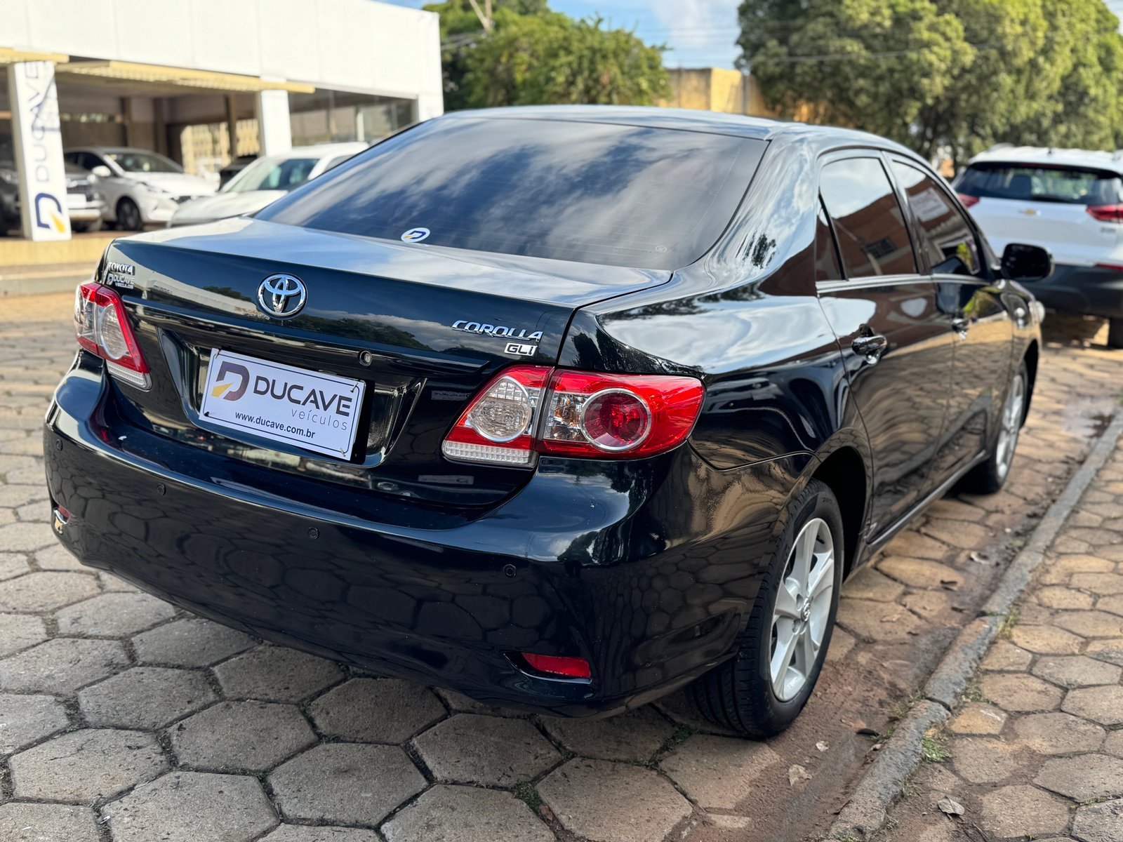 Toyota Corolla 2014 — foto 7