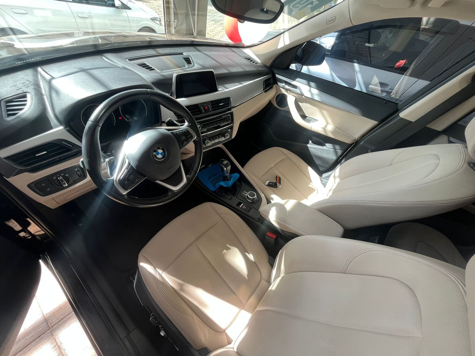 BMW X1 2019 — foto 7
