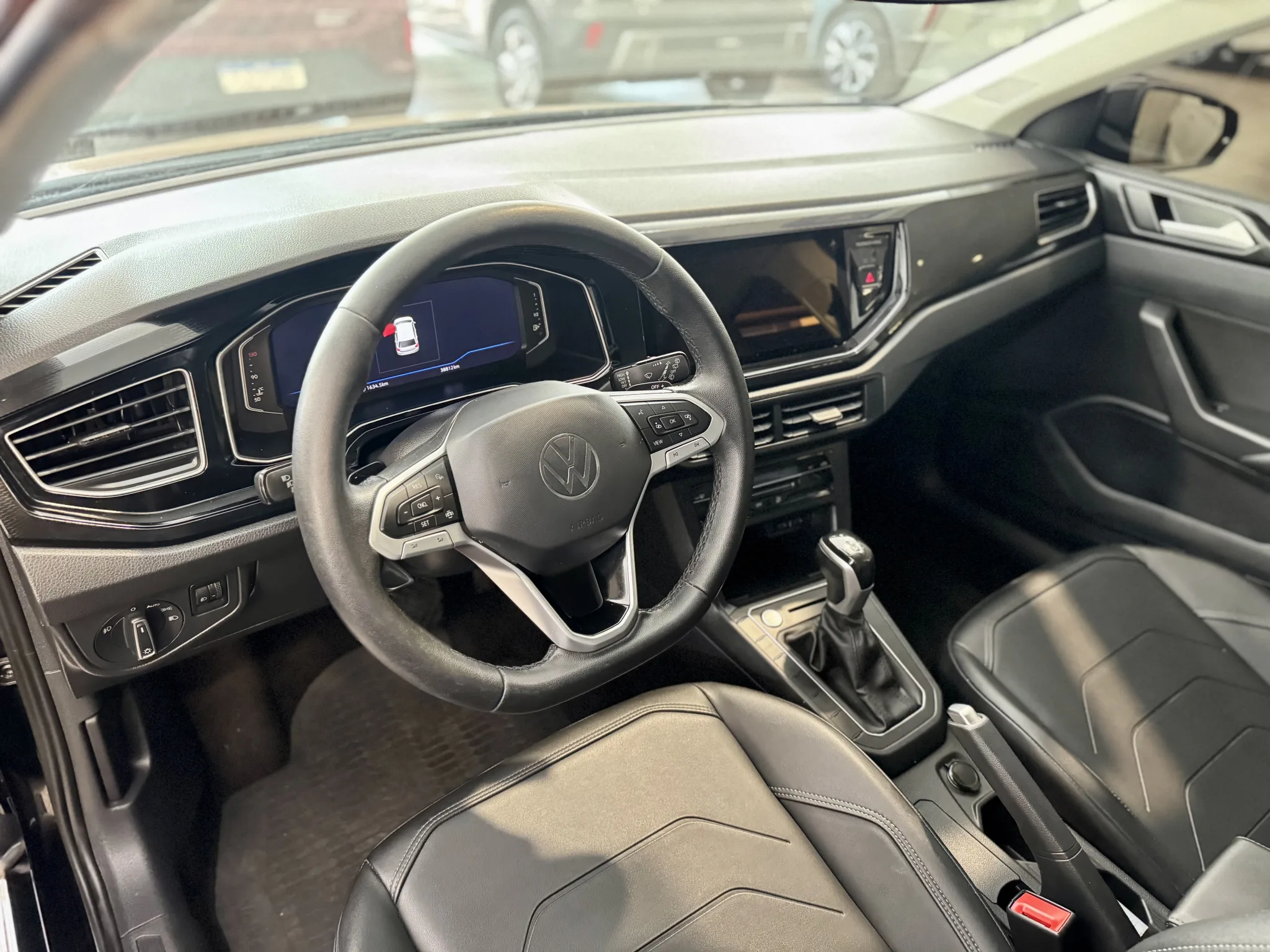 Volkswagen Polo 2024 — foto 8