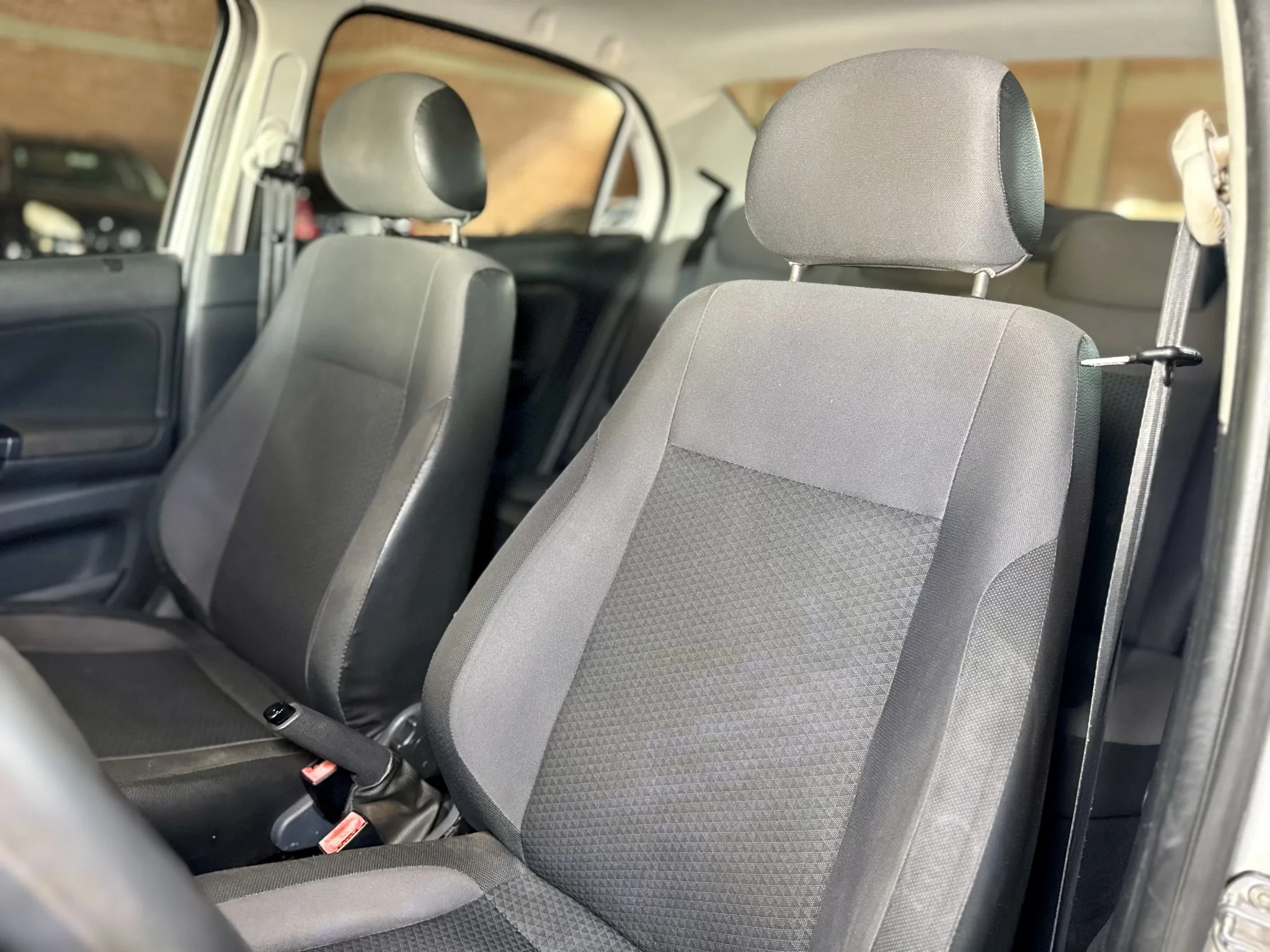 Volkswagen Voyage 2020 — foto 9