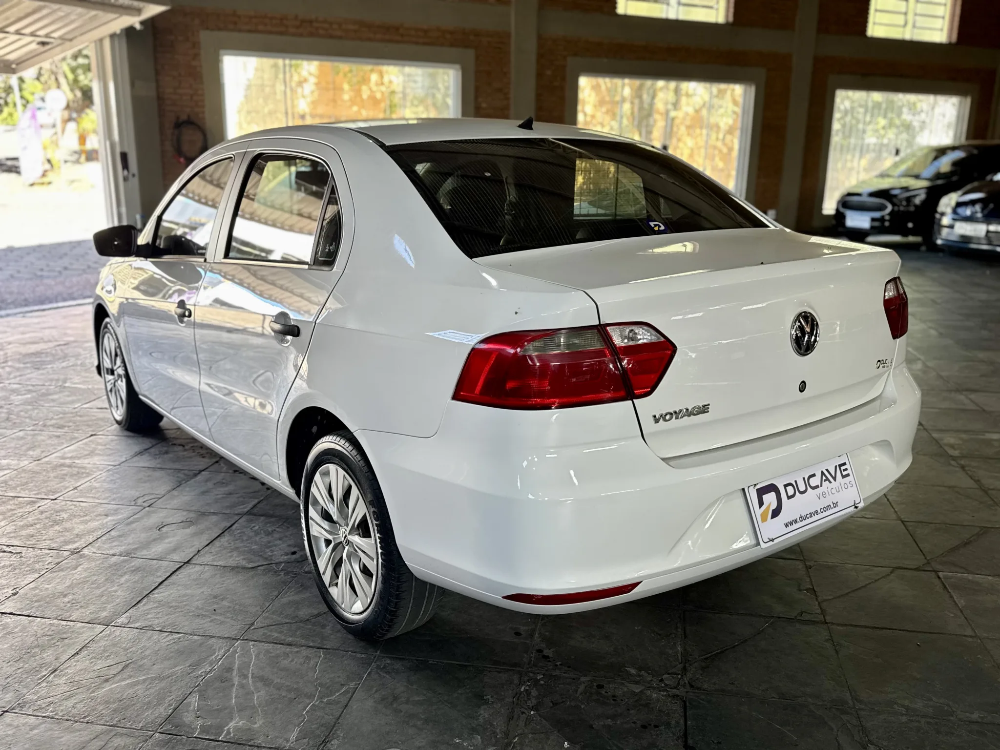 Volkswagen Voyage 2020 — foto 6