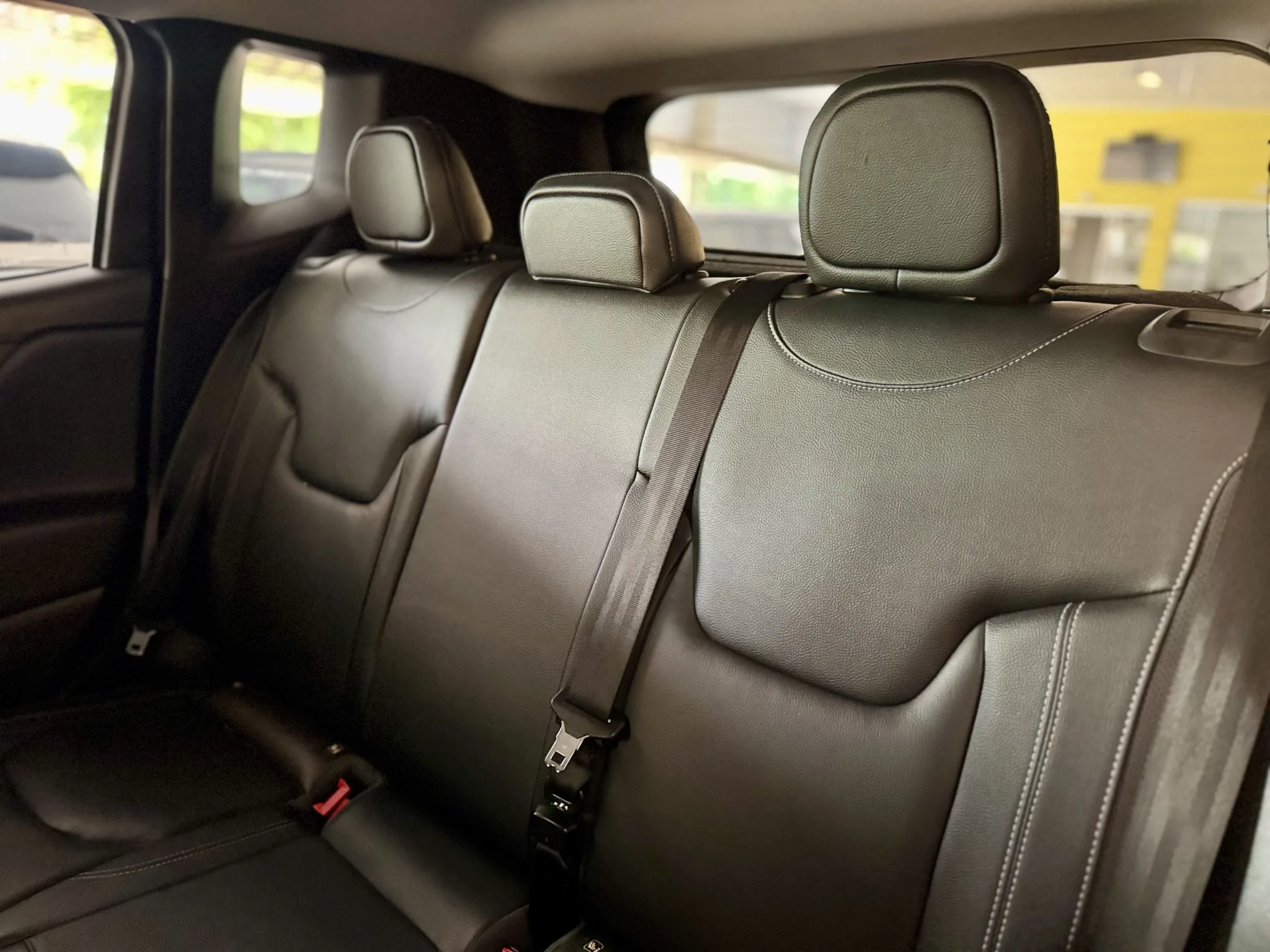 Jeep Renegade 2023 — foto 10