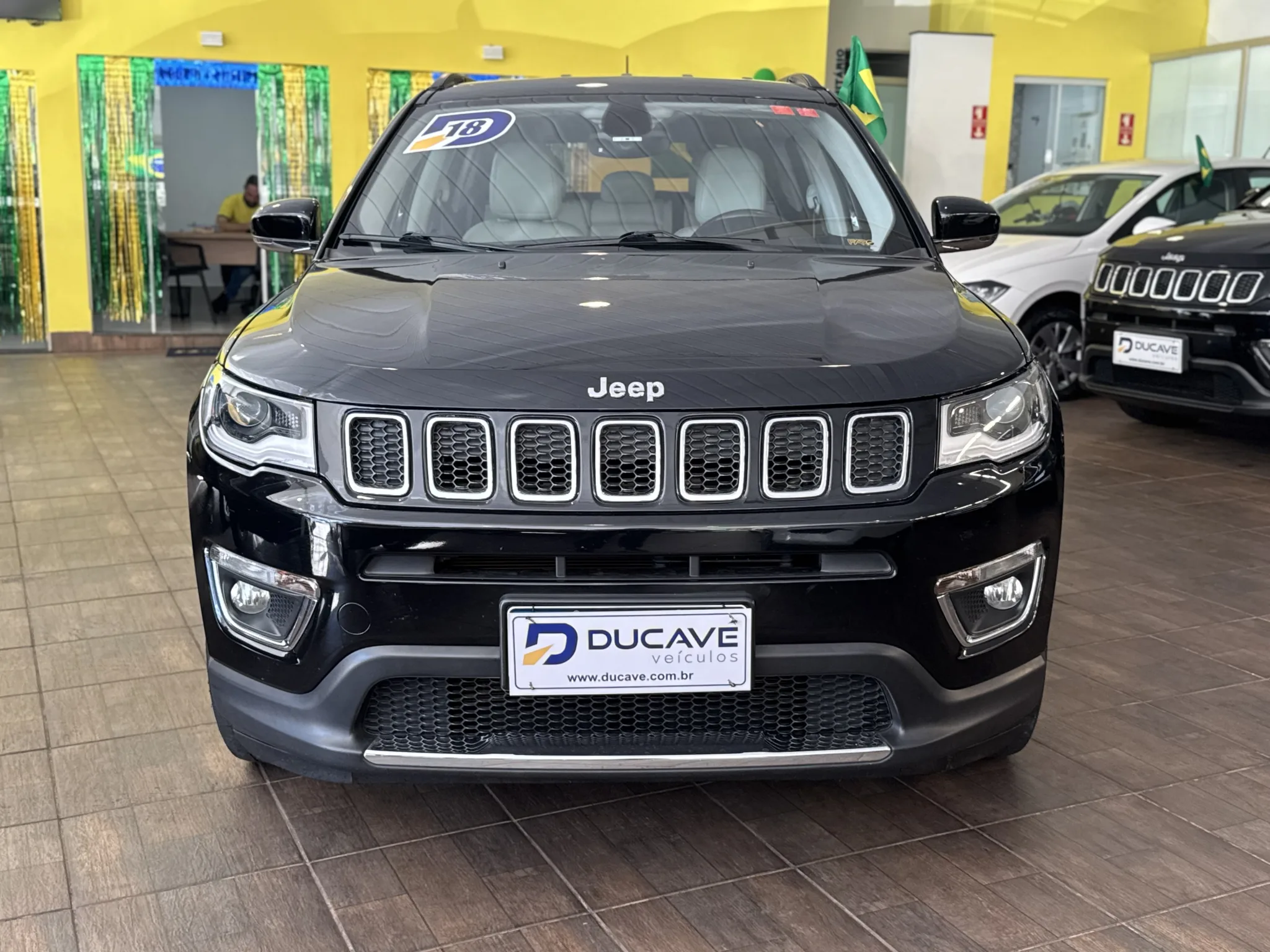 Jeep Compass 2018 — foto 1