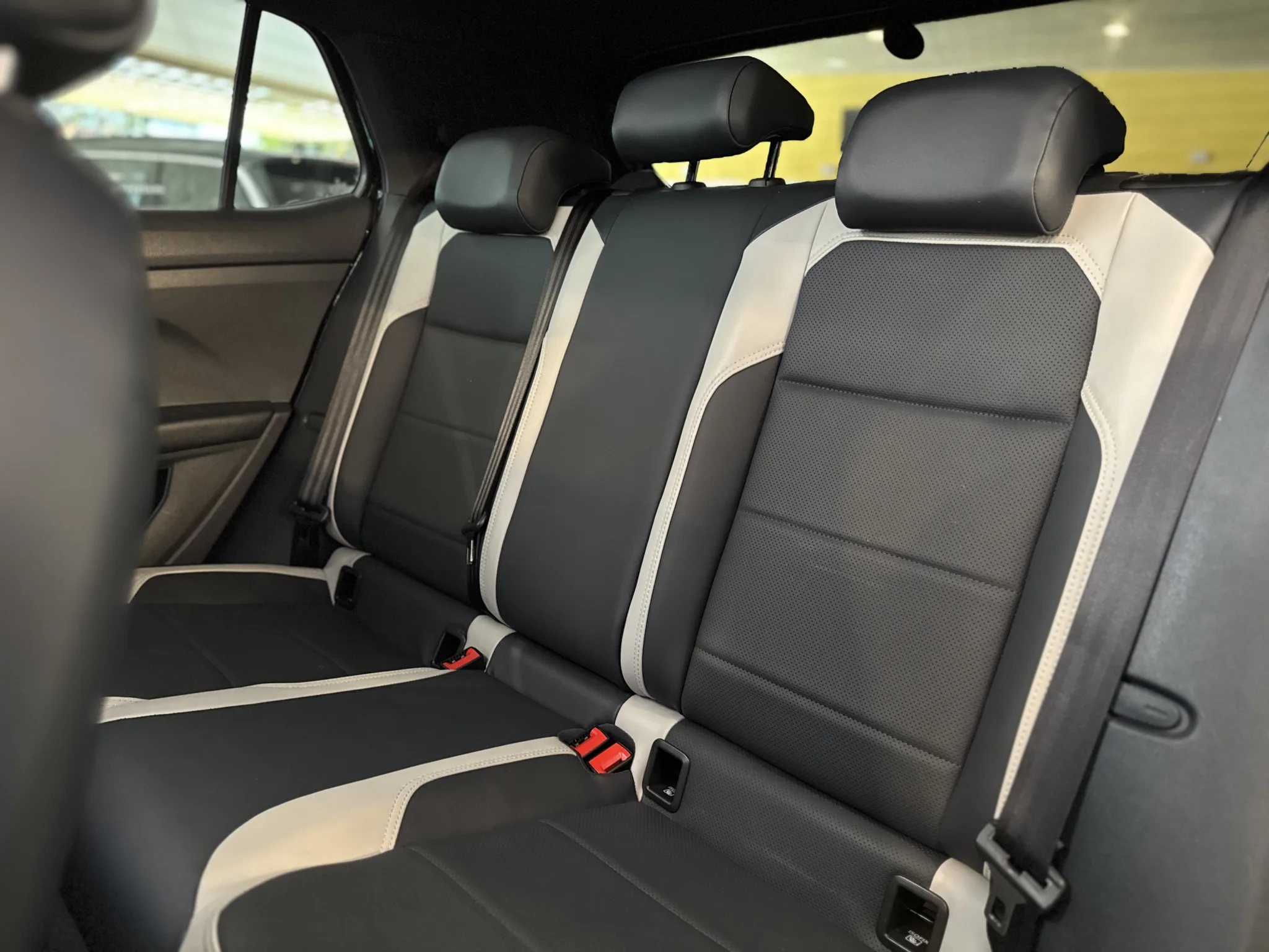 Volkswagen T-Cross 2021 — foto 10