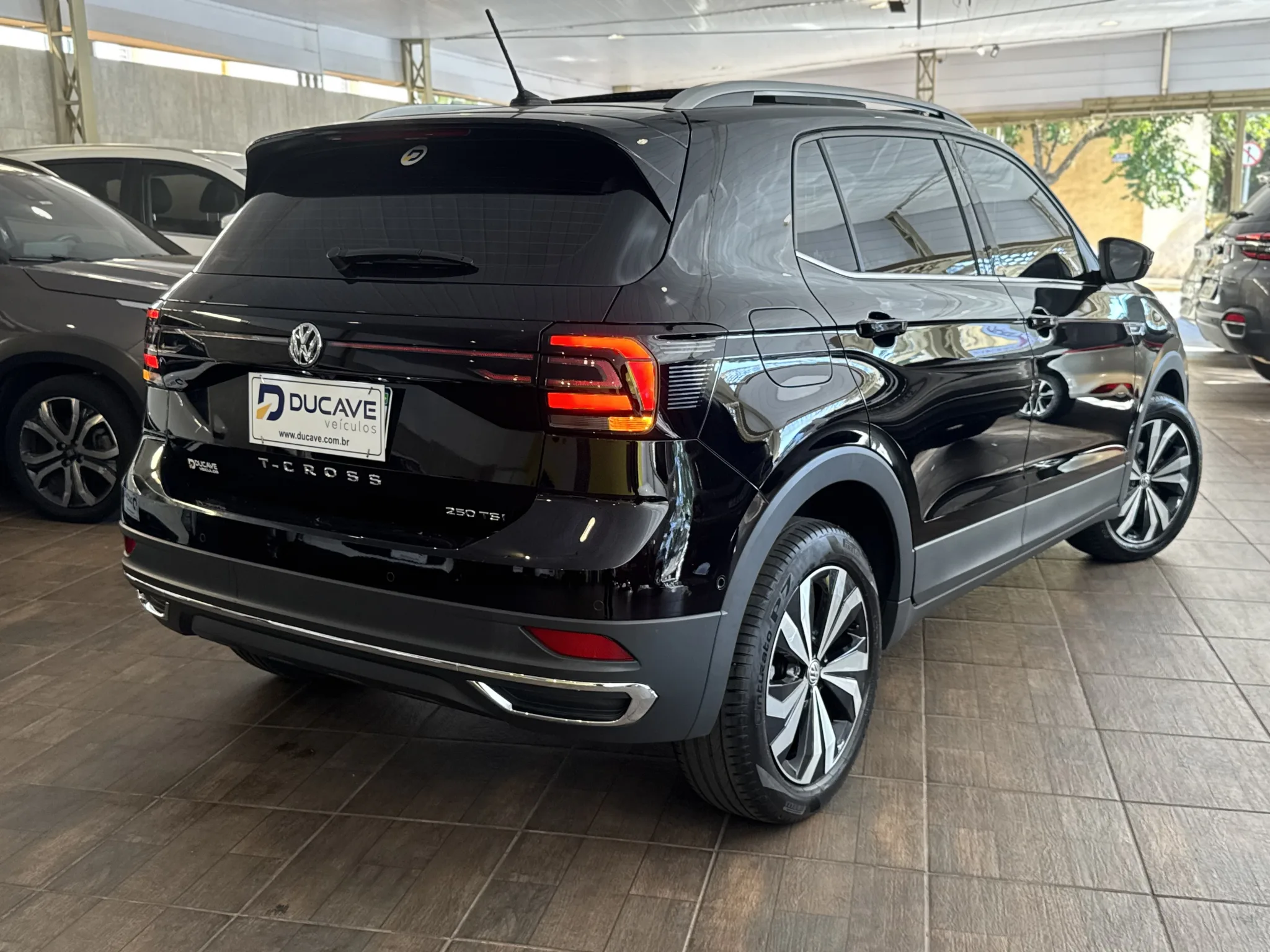 Volkswagen T-Cross 2021 — foto 4