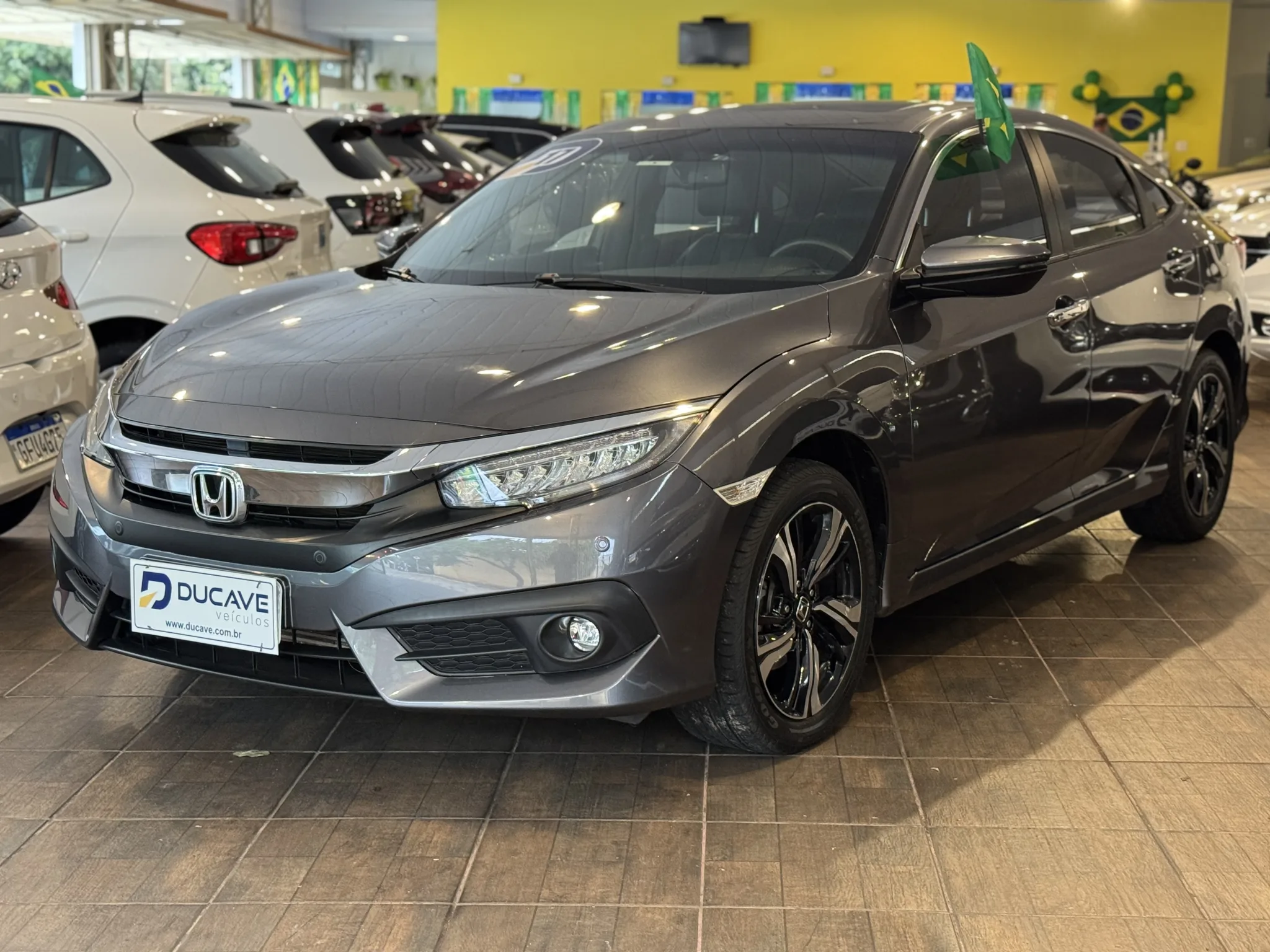 Honda Civic 2017 — foto 2