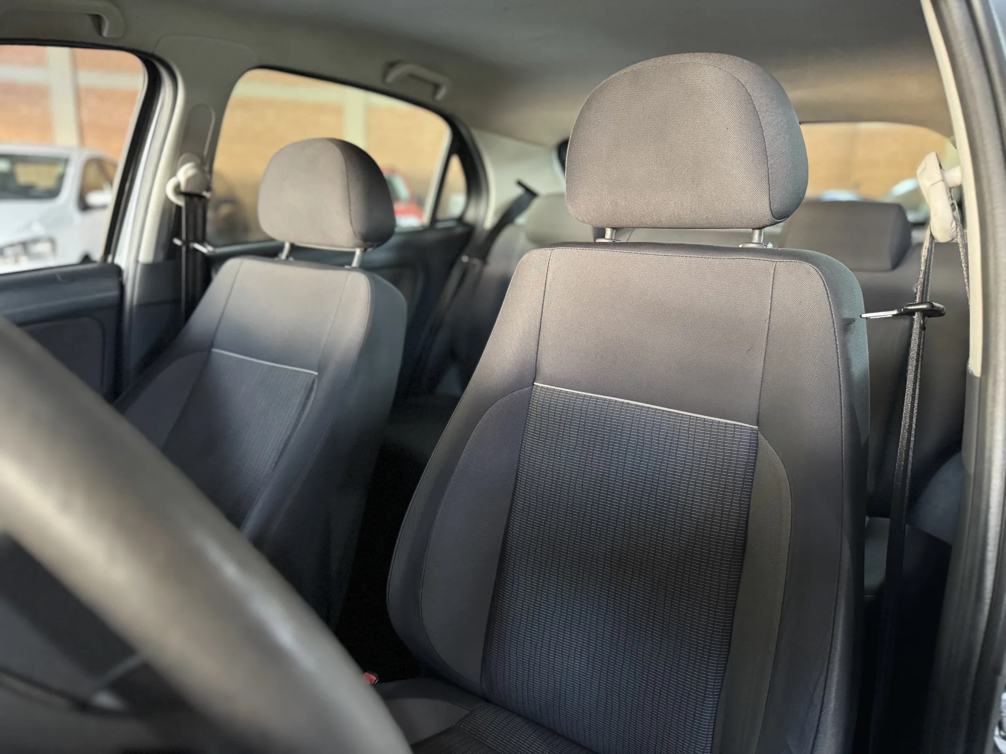Volkswagen Gol 2013 — foto 8