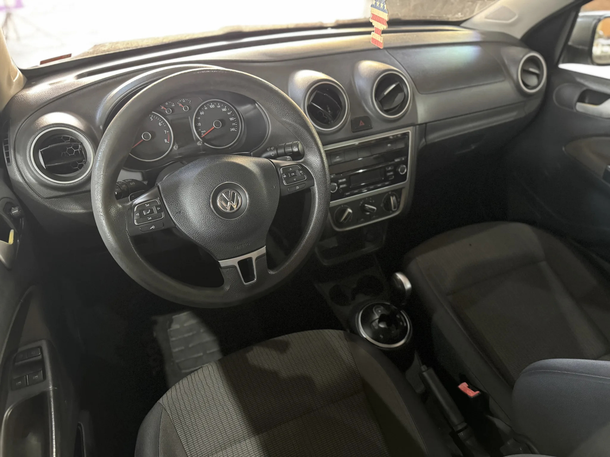 Volkswagen Gol 2013 — foto 7