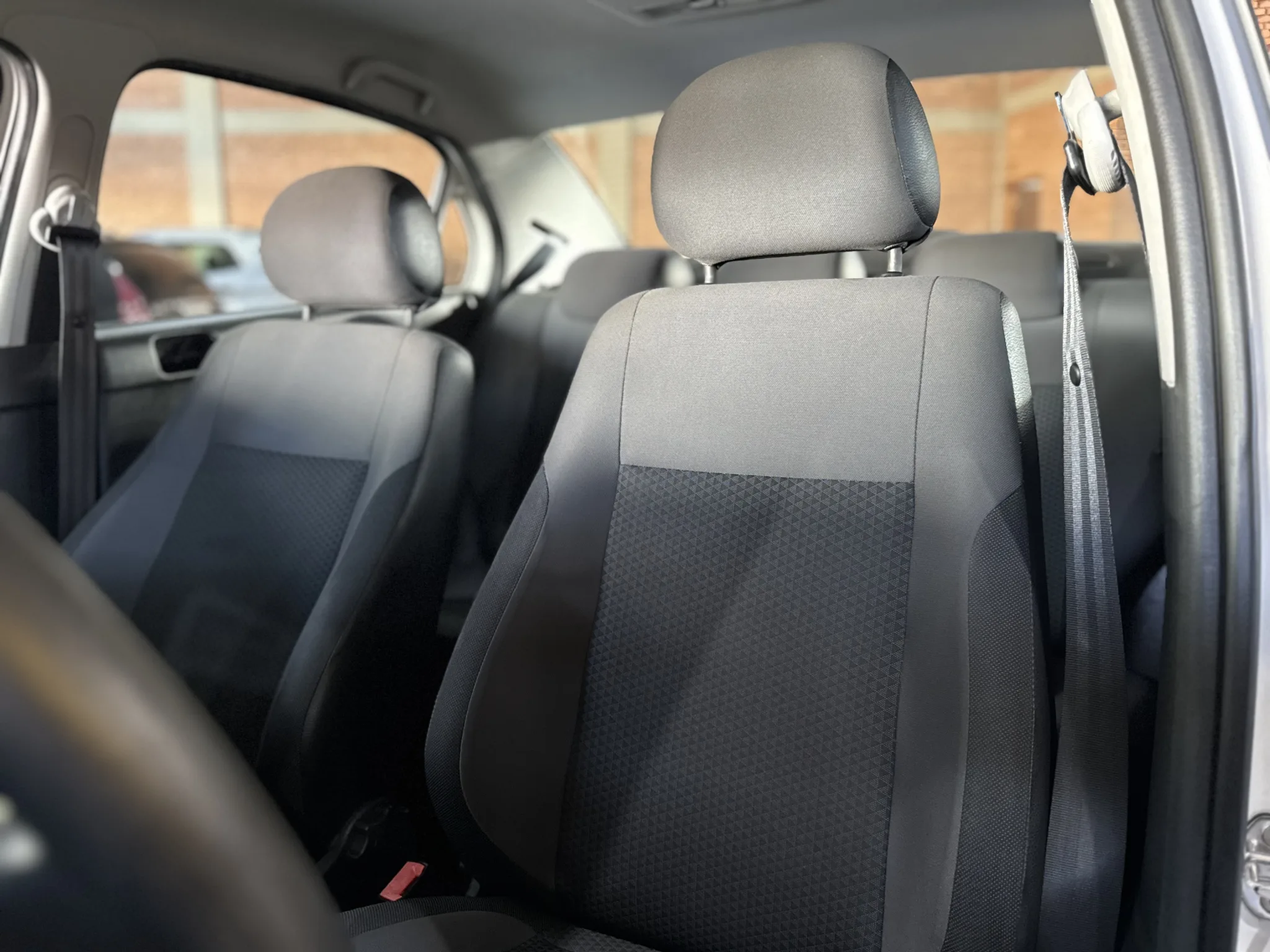 Volkswagen Voyage 2020 — foto 10