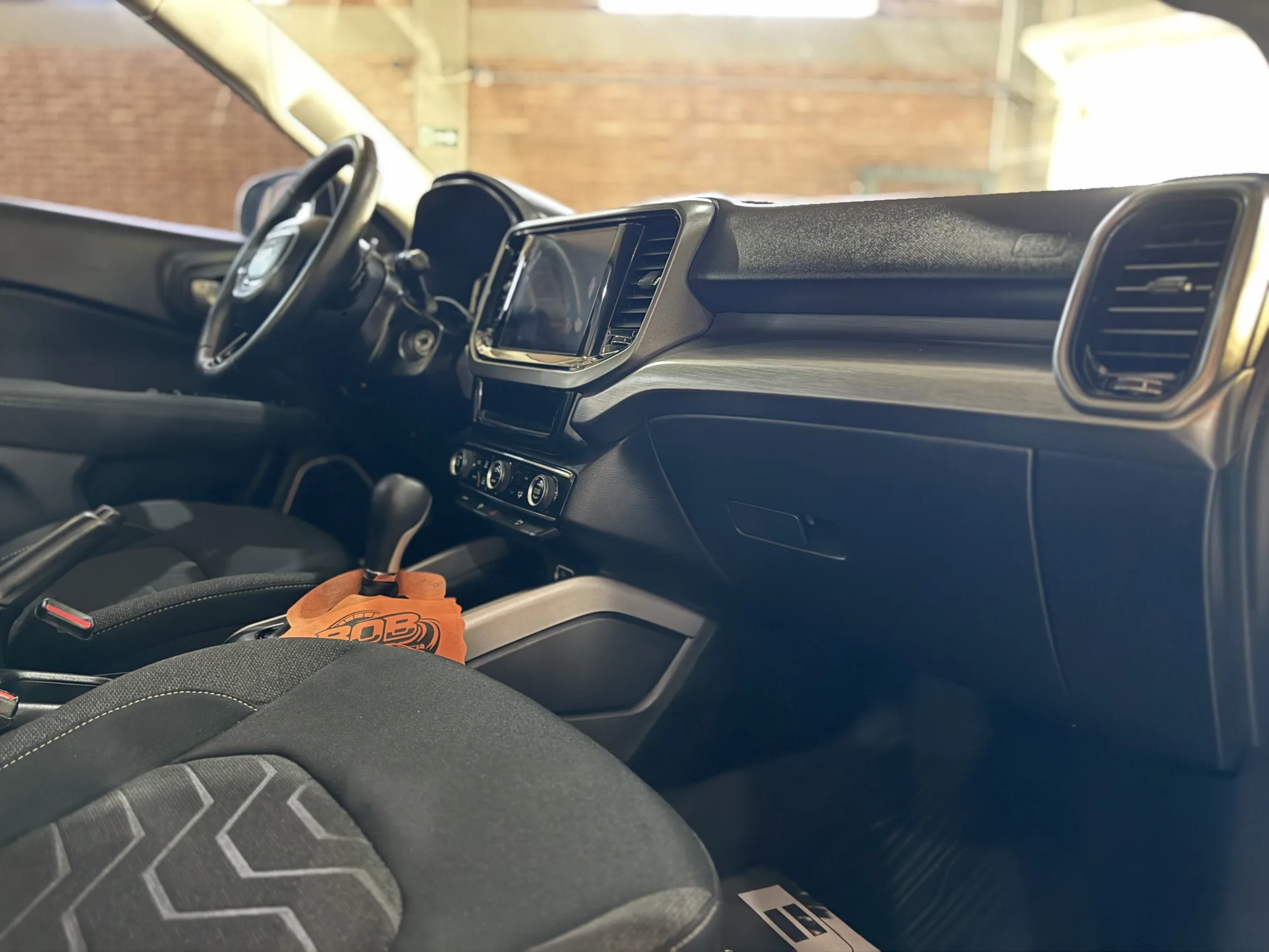 Fiat Toro 2023 — foto 8