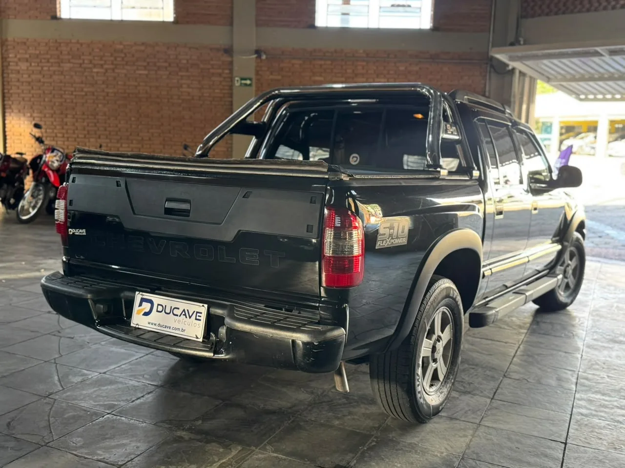 Chevrolet S10 2010 — foto 8