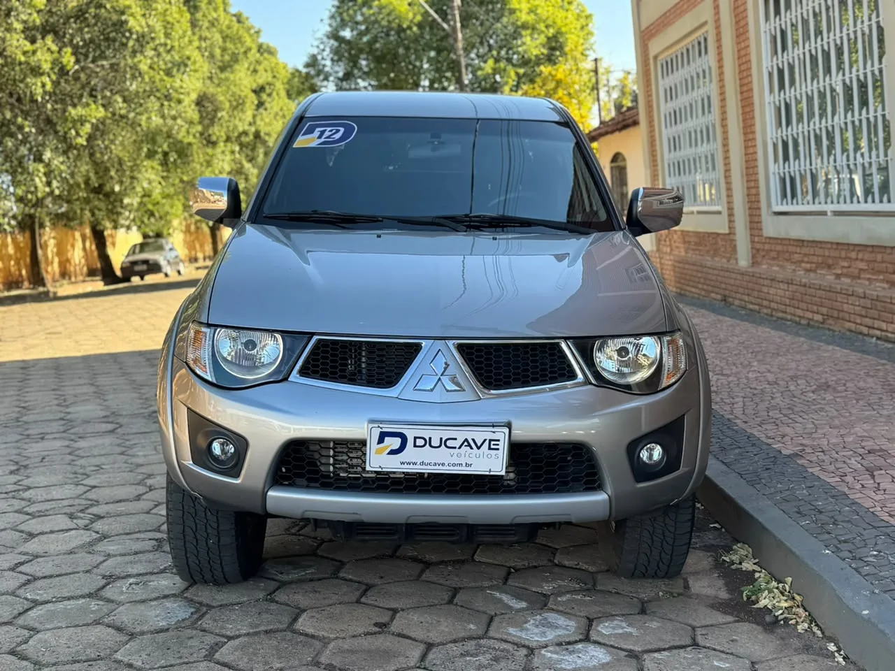 Mitsubishi L200 Triton 2012 — foto 1